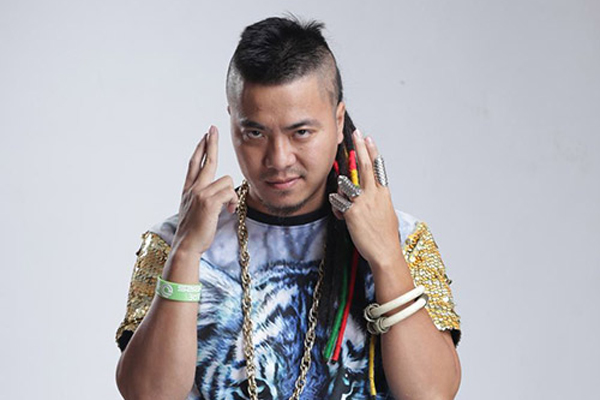 DJ Wang Trần ra mắt nonstop rock ủng hộ phim Fan cuồng