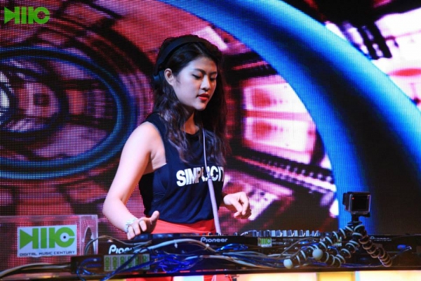 YANTV - DJ NGOC ANH - THE GIOI DJ 2015